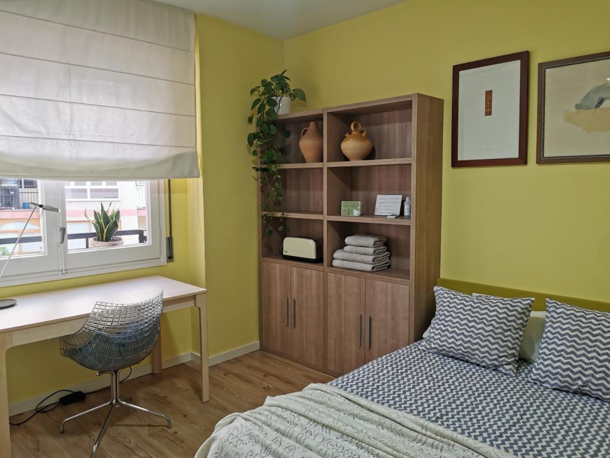Dos Habitaciones Dobles En Apartamento Confortable 略夫雷加特河畔奥斯皮塔莱特 外观 照片